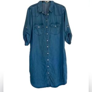 Like New! Kut From The Kloth Chambray Button Down Tunic Shirt